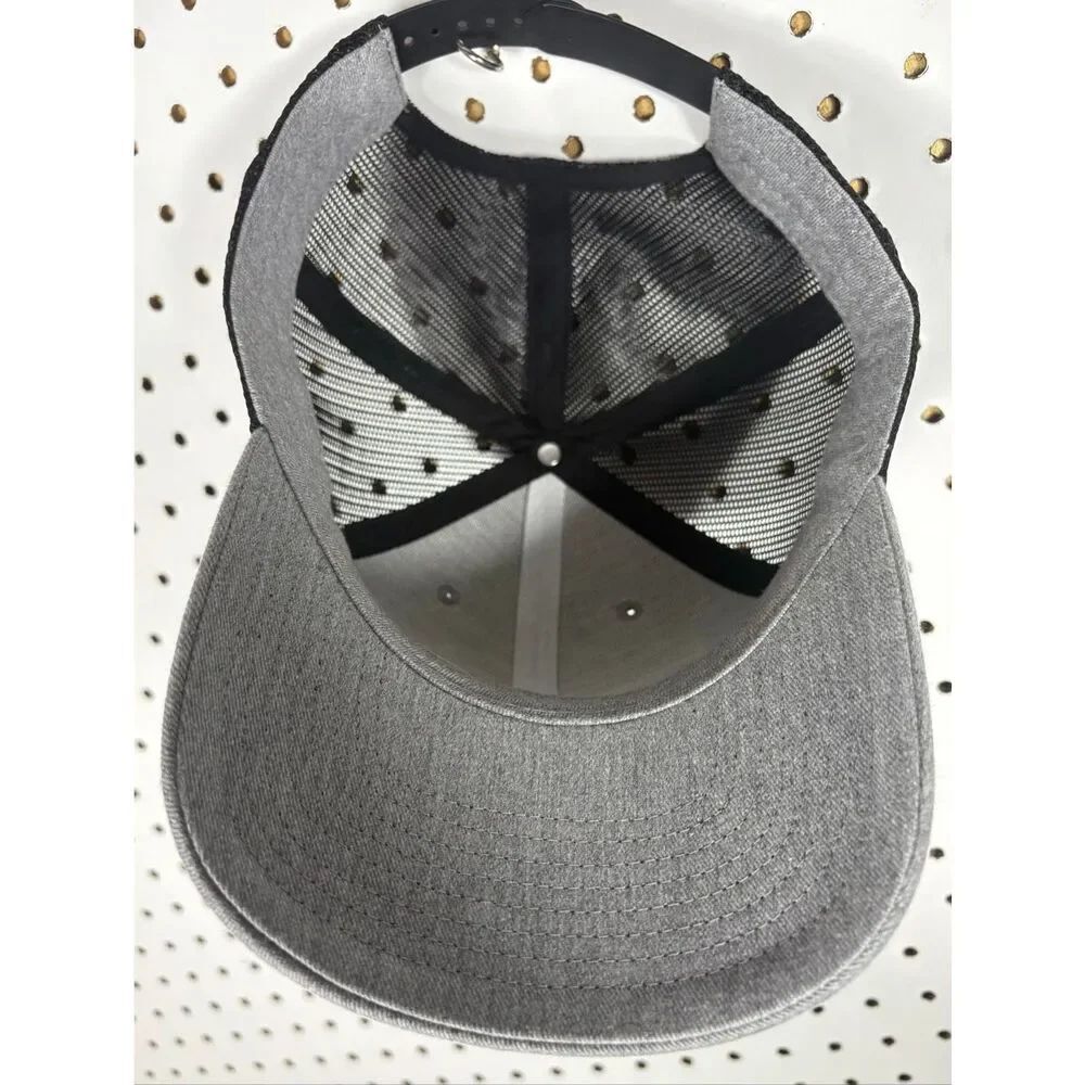 Tingley adjustable hat - Picture 3 of 4